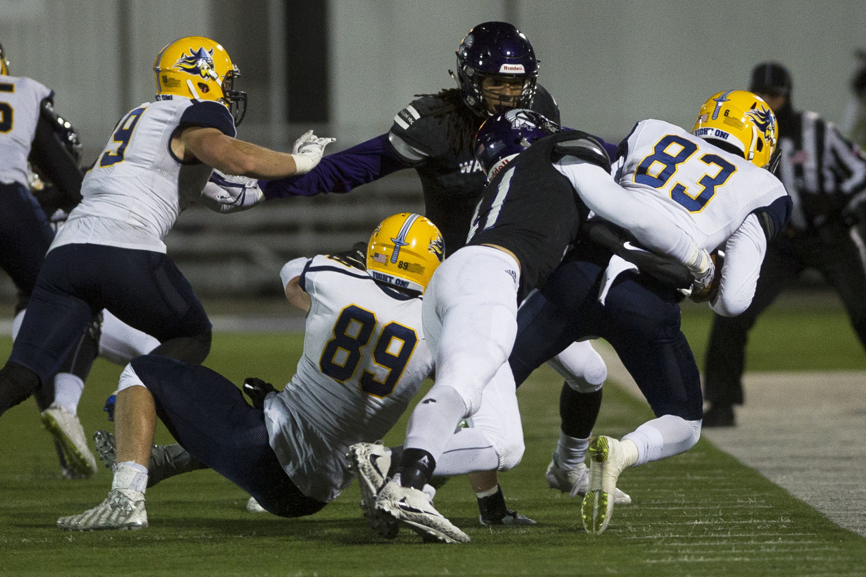 WSU v. Augustana 12